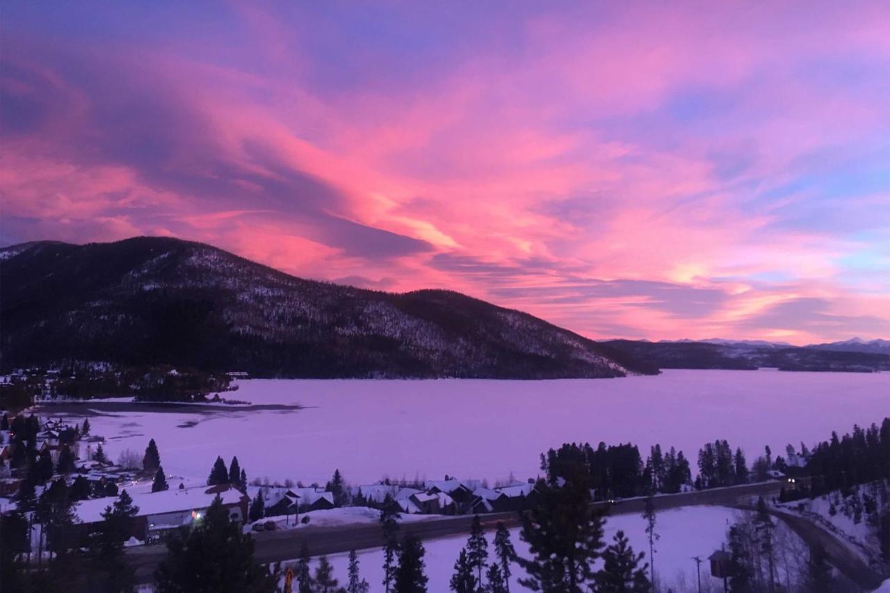 Updated Condo With Views And Deck Less Than 1 Mi To Grand Lake Exterior foto